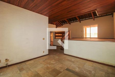 Sala de casa de condomínio à venda com 4 quartos, 493m² em Jardim Sorirama (Sousas), Campinas