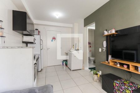 Sala de apartamento para alugar com 2 quartos, 32m² em Vila Nova Curuca, São Paulo