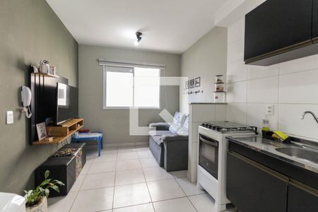 Sala de apartamento para alugar com 2 quartos, 32m² em Vila Nova Curuca, São Paulo