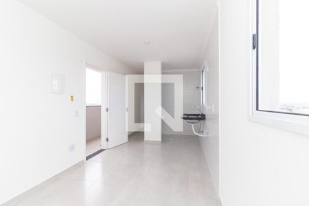 Sala/Cozinha de apartamento para alugar com 2 quartos, 42m² em Cidade Antônio Estêvão de Carvalho, São Paulo