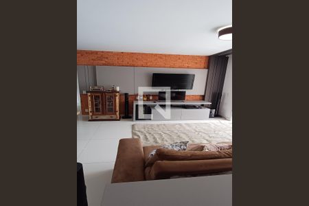 Sala de apartamento para alugar com 2 quartos, 87m² em Canto, Florianópolis