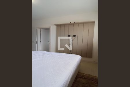 Suíte 1 de apartamento para alugar com 2 quartos, 87m² em Canto, Florianópolis