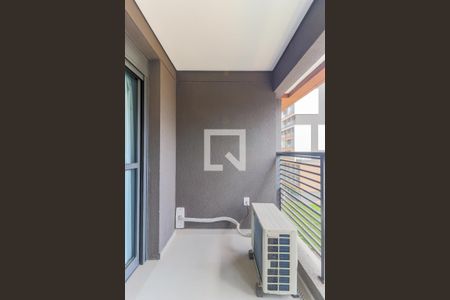 Studio para alugar com 35m², 1 quarto e sem vaga Studio para alugar com 35m², 1 quarto e sem vagaVaranda