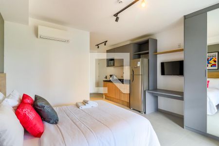 Sala/Quarto de kitnet/studio para alugar com 1 quarto, 35m² em Jardim das Acacias, São Paulo