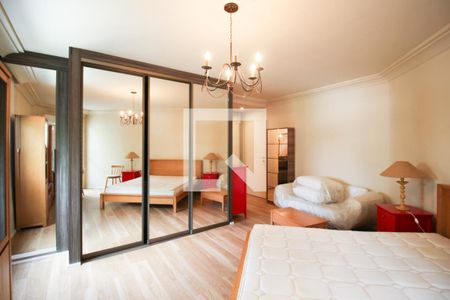 Sala / quarto de apartamento para alugar com 1 quarto, 37m² em Vila Nova Conceição, São Paulo