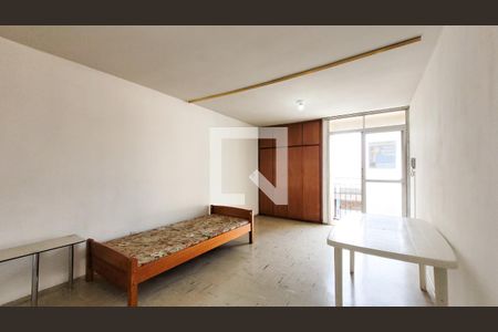 Sala/Quarto de kitnet/studio à venda com 1 quarto, 50m² em Bosque, Campinas