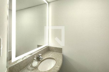 Banheiro de kitnet/studio para alugar com 1 quarto, 20m² em Santa Paula, São Caetano do Sul