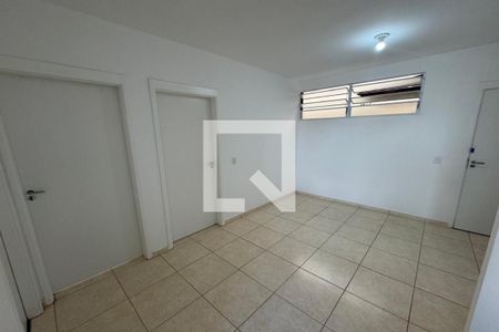 Sala de apartamento para alugar com 2 quartos, 43m² em Residencial Parque dos Servidores, Ribeirão Preto