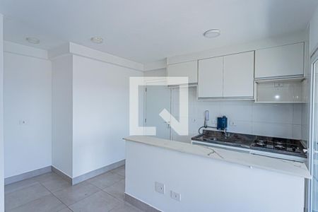 Sala e cozinha de apartamento à venda com 1 quarto, 40m² em Vila Diva, São Paulo