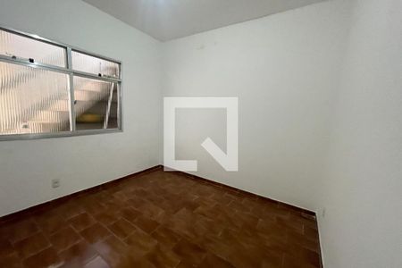 Quarto de casa para alugar com 4 quartos, 124m² em Vila São Luis, Duque de Caxias