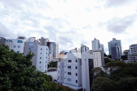 Vista Sala de apartamento para alugar com 3 quartos, 117m² em Carmo, Belo Horizonte