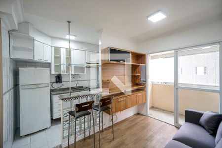 Sala e cozinha de apartamento para alugar com 1 quarto, 36m² em Vila Gomes Cardim, São Paulo