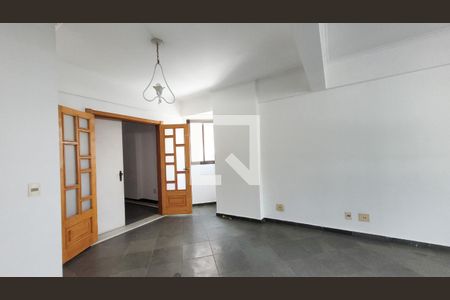 Sala de apartamento para alugar com 4 quartos, 260m² em Cambuí, Campinas