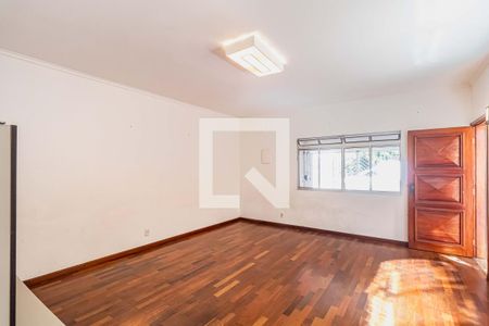 Sala de casa à venda com 3 quartos, 179m² em Jardim Rizzo, São Paulo
