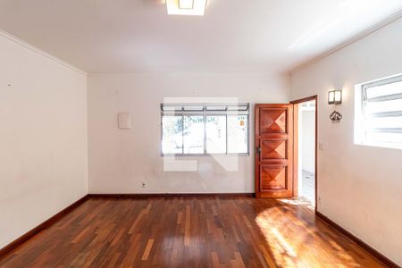 Sala de casa à venda com 3 quartos, 179m² em Jardim Rizzo, São Paulo