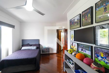 Casa de condomínio à venda com 555m², 4 quartos e 2 vagas Casa de condomínio à venda com 555m², 4 quartos e 2 vagasSuíte 01