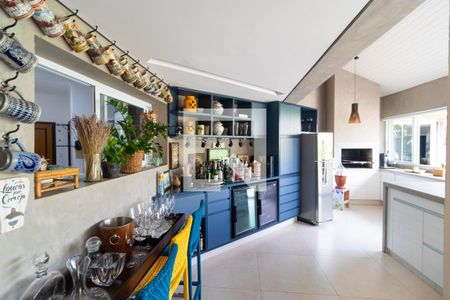 Casa de condomínio à venda com 555m², 4 quartos e 2 vagas Casa de condomínio à venda com 555m², 4 quartos e 2 vagasÁrea Gourmet