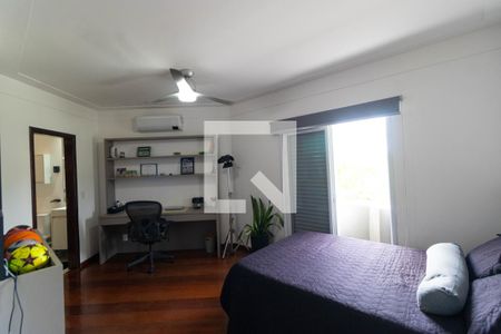 Casa de condomínio à venda com 555m², 4 quartos e 2 vagas Casa de condomínio à venda com 555m², 4 quartos e 2 vagasSuíte 01