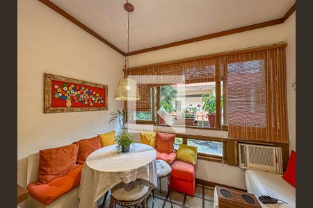 Sala de apartamento para alugar com 2 quartos, 68m² em Laranjeiras, Rio de Janeiro