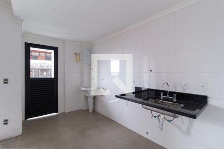 Apartamento à venda com 82m², 2 quartos e 2 vagas Apartamento à venda com 82m², 2 quartos e 2 vagasCozinha e área de serviço