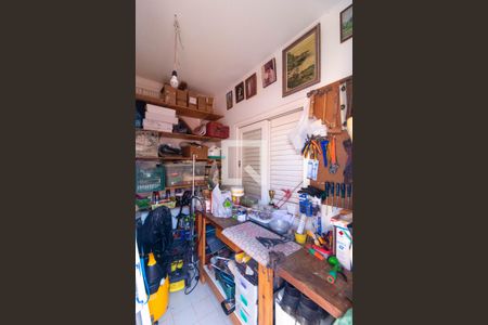 Casa de condomínio à venda com 345m², 4 quartos e sem vaga Casa de condomínio à venda com 345m², 4 quartos e sem vagaQuarto de despejo