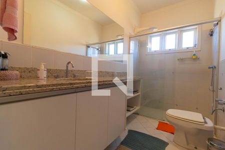 Casa de condomínio à venda com 345m², 4 quartos e sem vaga Casa de condomínio à venda com 345m², 4 quartos e sem vagaBanehiro da Suíte 03