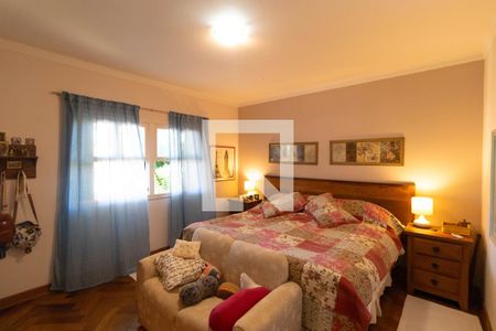 Casa de condomínio à venda com 345m², 4 quartos e sem vaga Casa de condomínio à venda com 345m², 4 quartos e sem vagaSuíte 04