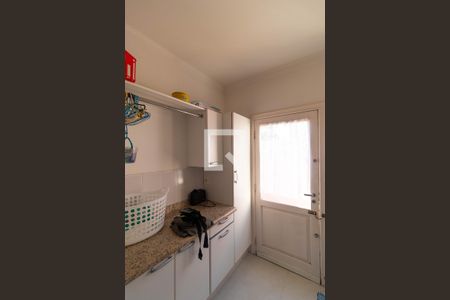 Casa de condomínio à venda com 345m², 4 quartos e sem vaga Casa de condomínio à venda com 345m², 4 quartos e sem vagaÁrea de Serviço