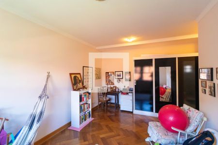 Casa de condomínio à venda com 345m², 4 quartos e sem vaga Casa de condomínio à venda com 345m², 4 quartos e sem vagaSuíte 03