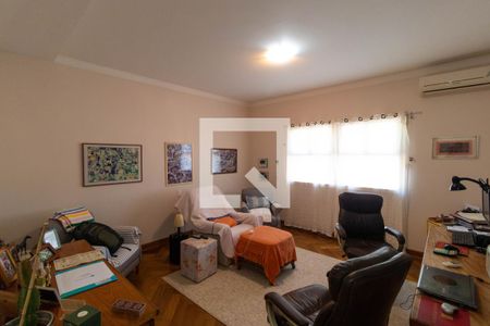 Casa de condomínio à venda com 345m², 4 quartos e sem vaga Casa de condomínio à venda com 345m², 4 quartos e sem vagaSuíte 01