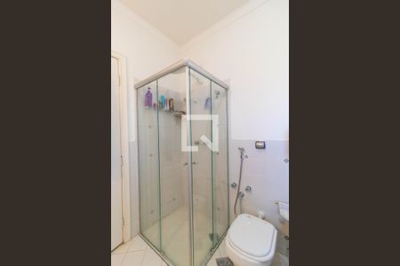 Casa de condomínio à venda com 345m², 4 quartos e sem vaga Casa de condomínio à venda com 345m², 4 quartos e sem vagaBanheiro da Suíte 04