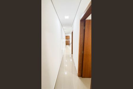 Corredor de apartamento à venda com 2 quartos, 100m² em Vila Camilópolis, Santo André