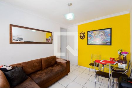 Sala de apartamento à venda com 2 quartos, 55m² em Jardim Vila Galvao, Guarulhos