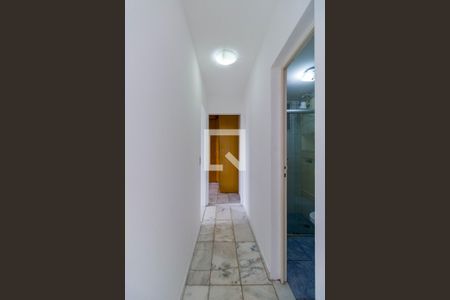 Corredor de apartamento para alugar com 2 quartos, 48m² em Fazenda Morumbi, São Paulo