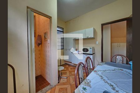 Casa à venda com 146m², 3 quartos e 1 vaga Casa à venda com 146m², 3 quartos e 1 vagaCopa