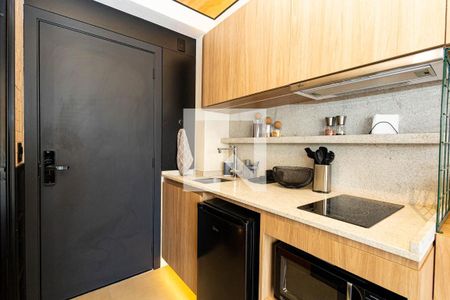 Cozinha de kitnet/studio para alugar com 1 quarto, 19m² em Bela Vista, São Paulo