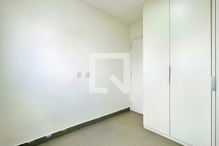 Quarto 2 de apartamento para alugar com 2 quartos, 51m² em Vila Galvão, Guarulhos