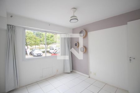 Quarto 1 de apartamento para alugar com 1 quarto, 47m² em Maria Paula, São Gonçalo