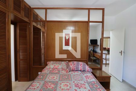 Quarto Suíte de apartamento para alugar com 3 quartos, 105m² em Jardim Santa Genoveva, Guarujá