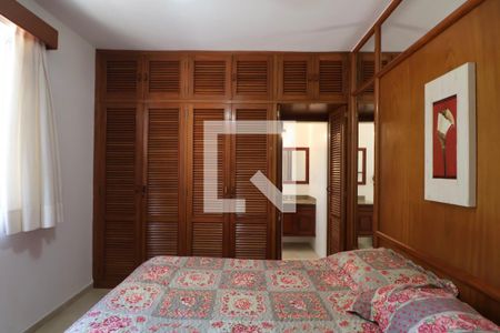 Quarto Suíte de apartamento para alugar com 3 quartos, 105m² em Jardim Santa Genoveva, Guarujá