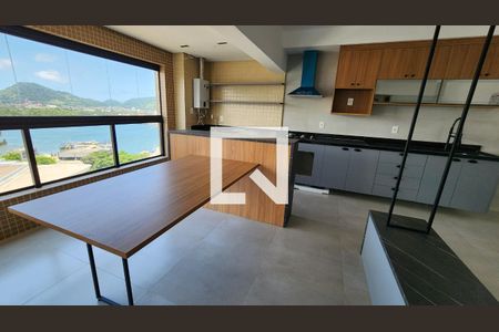 Apartamento para alugar com 2 quartos, 66m² em Ponta da Praia, Santos