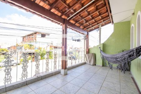 Sacada de casa à venda com 2 quartos, 125m² em Jardim D’abril, Osasco