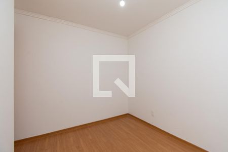 Quarto 2 de apartamento para alugar com 2 quartos, 46m² em Jardim Rosa de Franca, Guarulhos