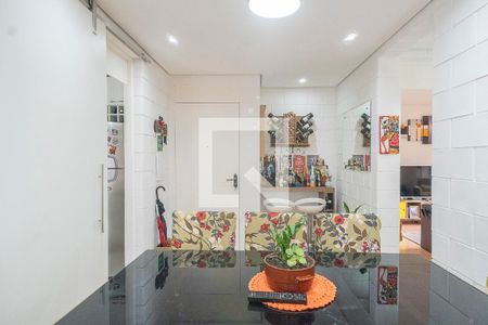 Sala de Jantar de apartamento à venda com 2 quartos, 52m² em Vila Nova, Porto Alegre