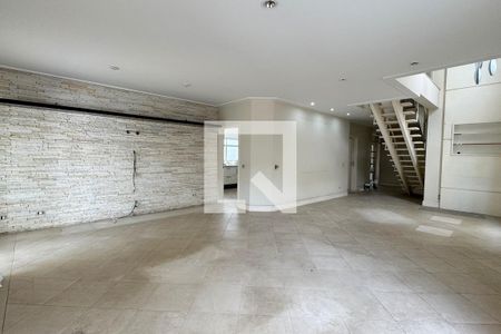 Sala de casa de condomínio para alugar com 4 quartos, 450m² em Residencial Seis (alphaville), Santana de Parnaíba