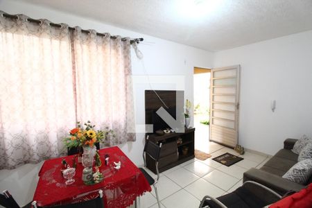 Sala de apartamento para alugar com 2 quartos, 45m² em Jardim Europa, Uberlândia