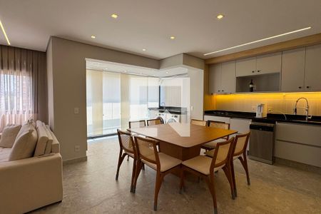 Sala de Jantar de apartamento à venda com 2 quartos, 87m² em Tamboré, Barueri