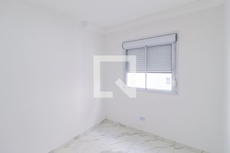 Quarto 2 de apartamento para alugar com 2 quartos, 47m² em Jardim Santa Tereza, Carapicuíba