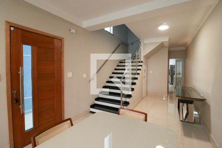 Sala de casa à venda com 3 quartos, 300m² em Santa Teresinha, São Paulo