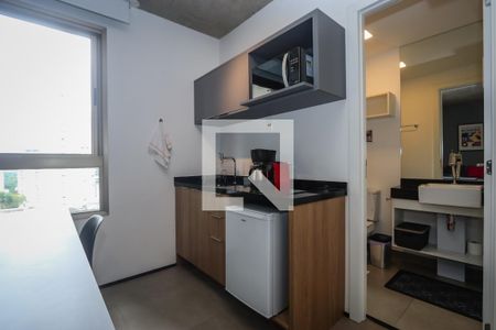 Cozinha de kitnet/studio para alugar com 1 quarto, 20m² em Cerqueira César, São Paulo